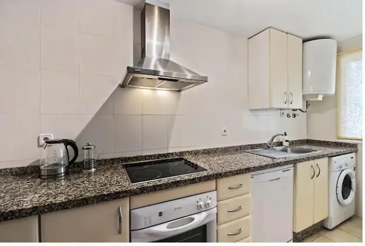 Bel Appartement Casares Costa, Andalousie דירה